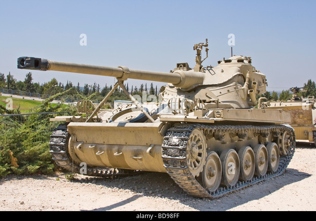 AMX-13 Light Tank Stock Photo, Royalty Free Image: 25405171 - Alamy